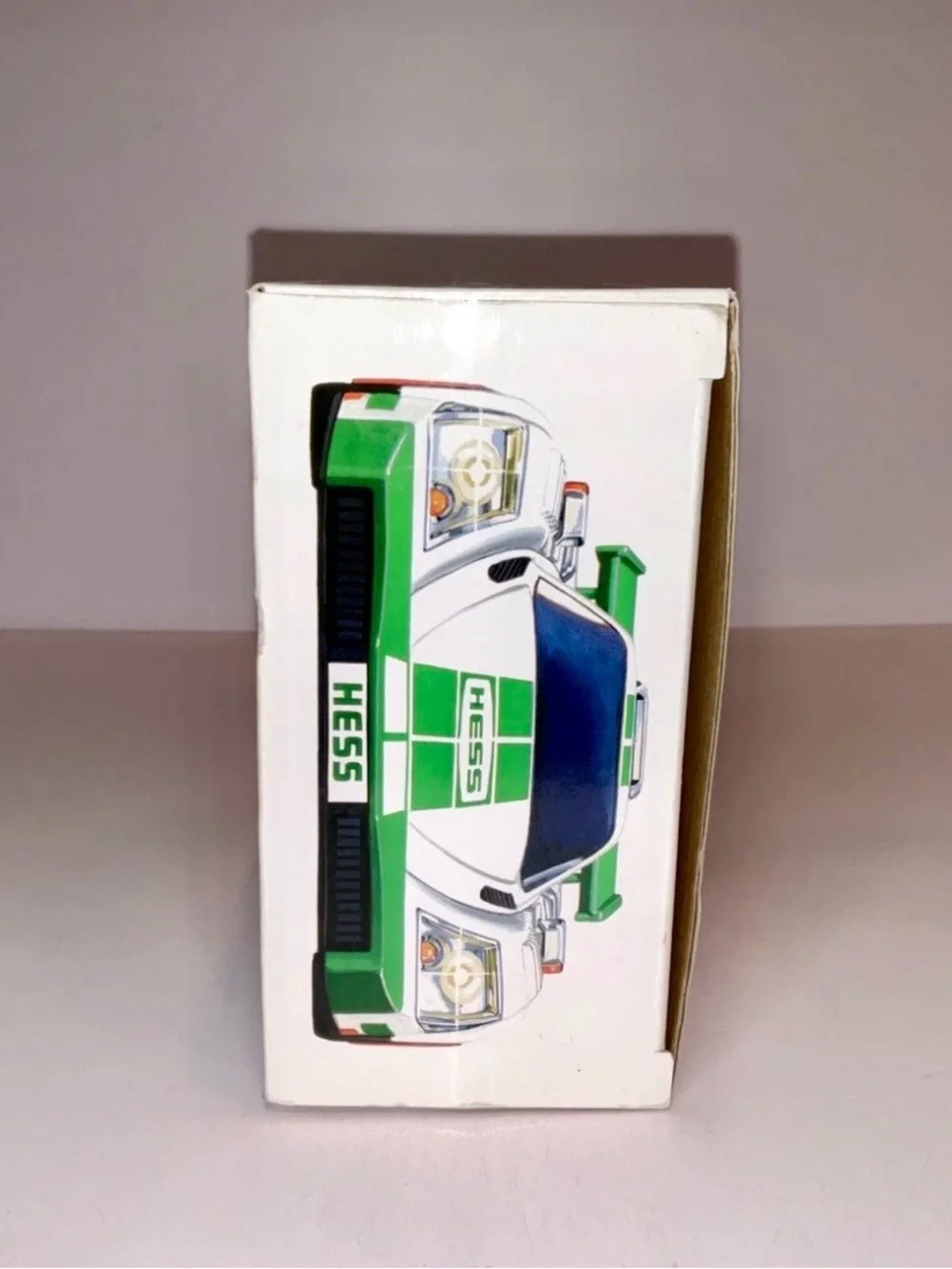 New HESS 2009 Toy Truck Race Car and Racer - Lights & Sound